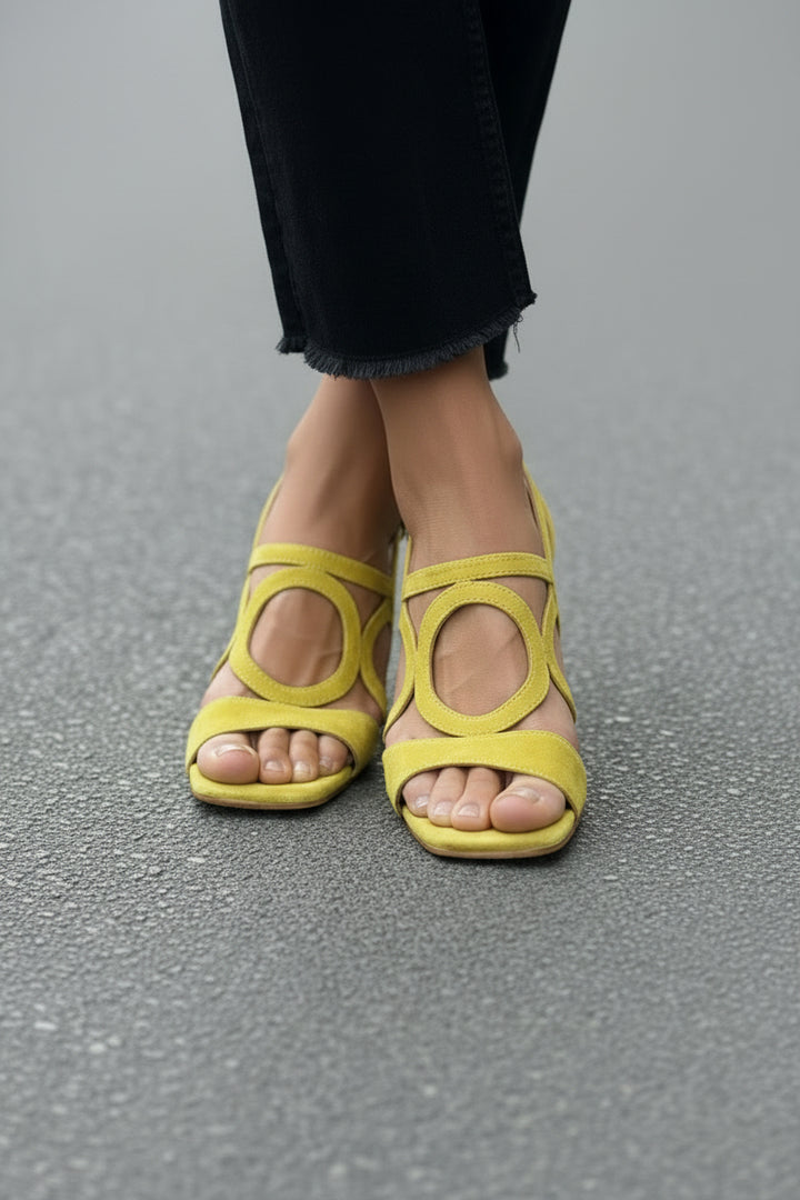 Julia – Lebendige Sommersandalen