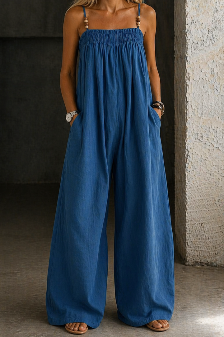 Monica | Overall mit weitem Bein
