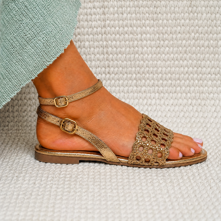 Gabriela – Goldene Sommer-Verzauberungs-Sandalen